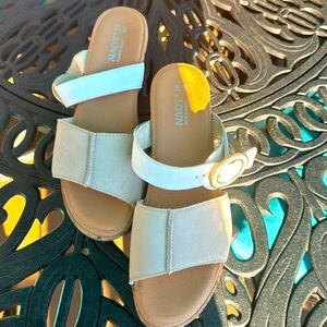 Naot  Breezy Sandals in Beige Nubuck and White
